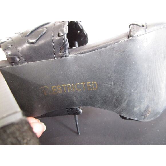 Restricted Black Faux Leather Whipstitch Ankle Strap High Heel Sandals Women 7 - Picture 10 of 11